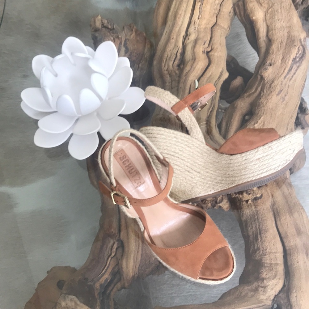 Shoes - Picture 3 of 3